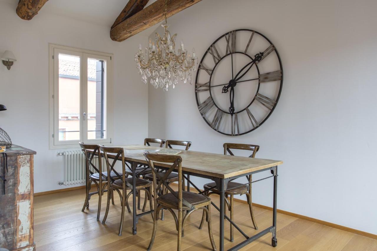 Terrazza Rialto Apartment เวนิส ภายนอก รูปภาพ
